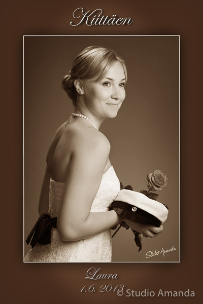 Kortin koko 10x15 cm. Hinta: 12e/ensimmainen, 3e/seuraavat kpl:t samasta kuvasta